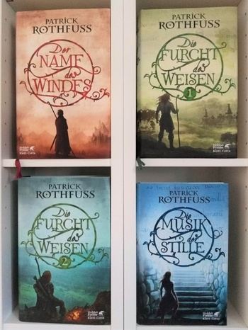 Die Königsmörder-Chronik komplett: Der Name des Windes, Die Furcht des Weisen 1, Die Furcht des Weisen 2, Die Musik der Stille - Patrick Rothfuss