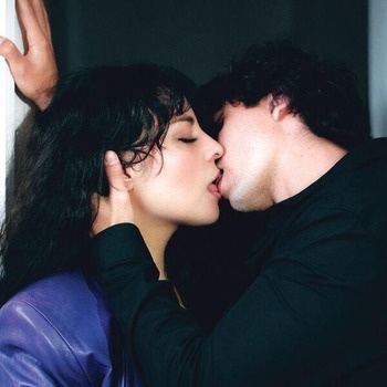 Girl_Ultra-RRRomeo-16BIT-WEB-FLAC-2026-TRB