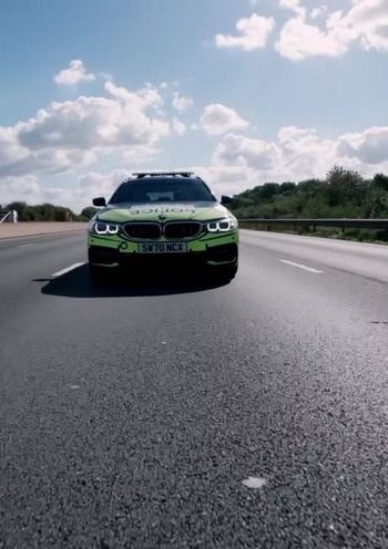Motorway.Cops.Catching.Britains.Speeders.S11E02.1080p.HDTV.H264-TRB