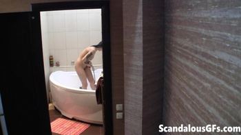 ScandalousGFs Rebecca Rainbow My Lewd GF Enjoying A Freshening Shower In The Bathtub XXX 1080p MP4 LEWD XC